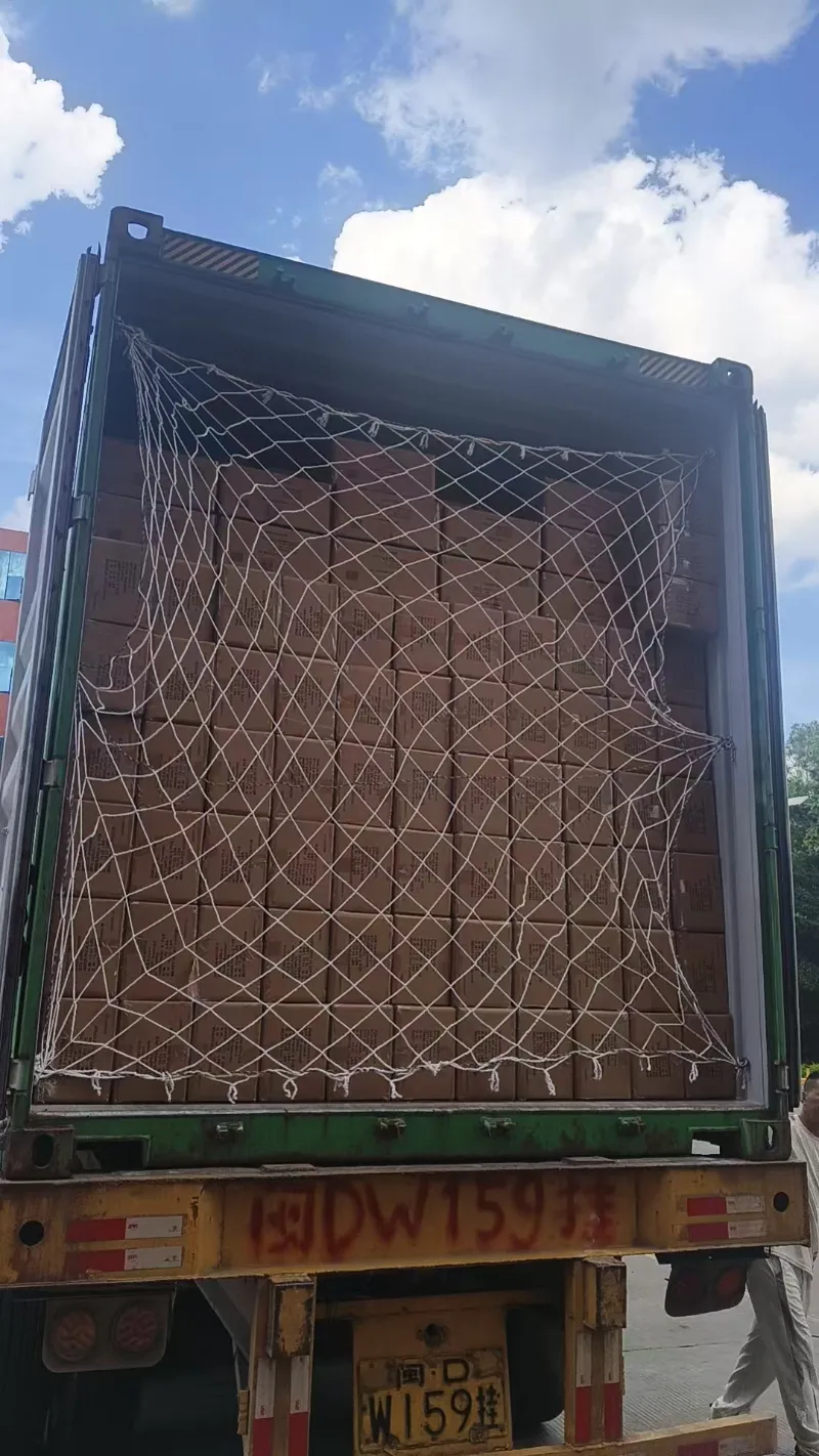 Плавание за границу! Партия высококачественных зонтов от компании Jinjiang Fengyuan Umbrella успешно отправлена ​​в США.